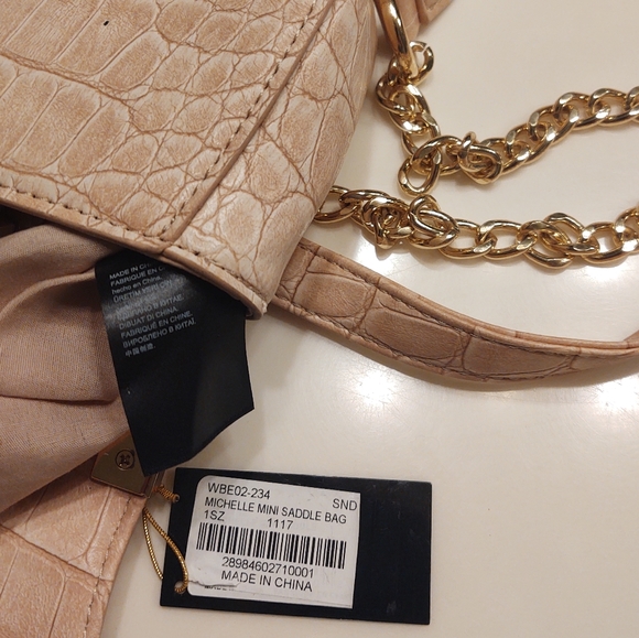 Bebe NWT Michelle Croc Embossed Style Saddle Bag - Picture 10 of 10